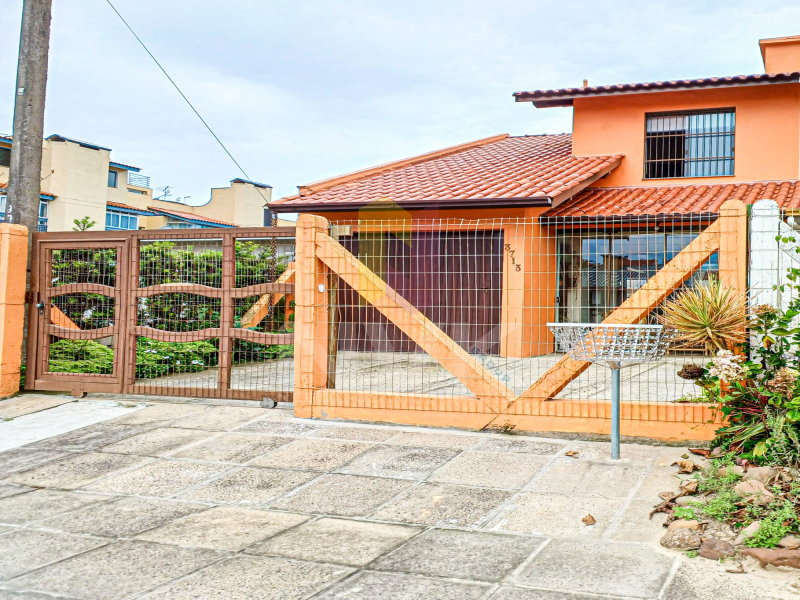 Casa 2 dormitórios para venda, Capao novo em Capão da Canoa | Ref.: 405