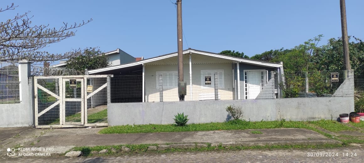 Casa 4 dormitórios para venda, Araca em Capão da Canoa | Ref.: 772